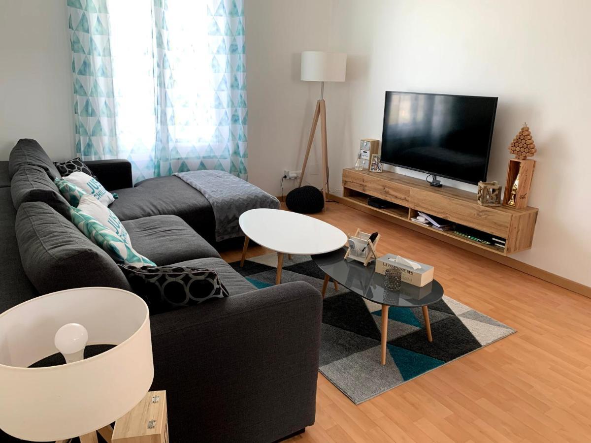 Appartement Cosy A Quelques Minutes Du Centre Chalons en Champagne Bagian luar foto
