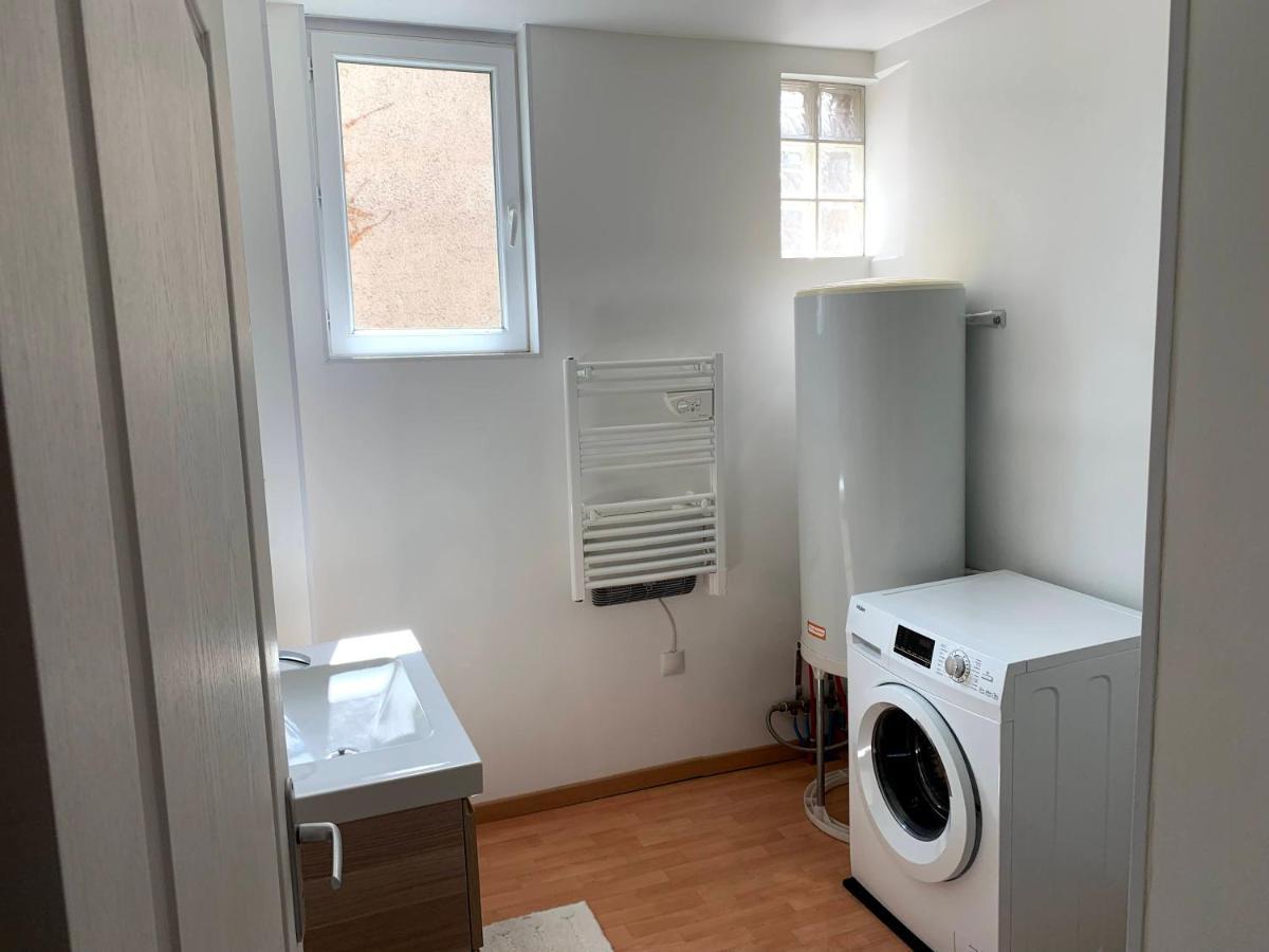 Appartement Cosy A Quelques Minutes Du Centre Chalons en Champagne Bagian luar foto